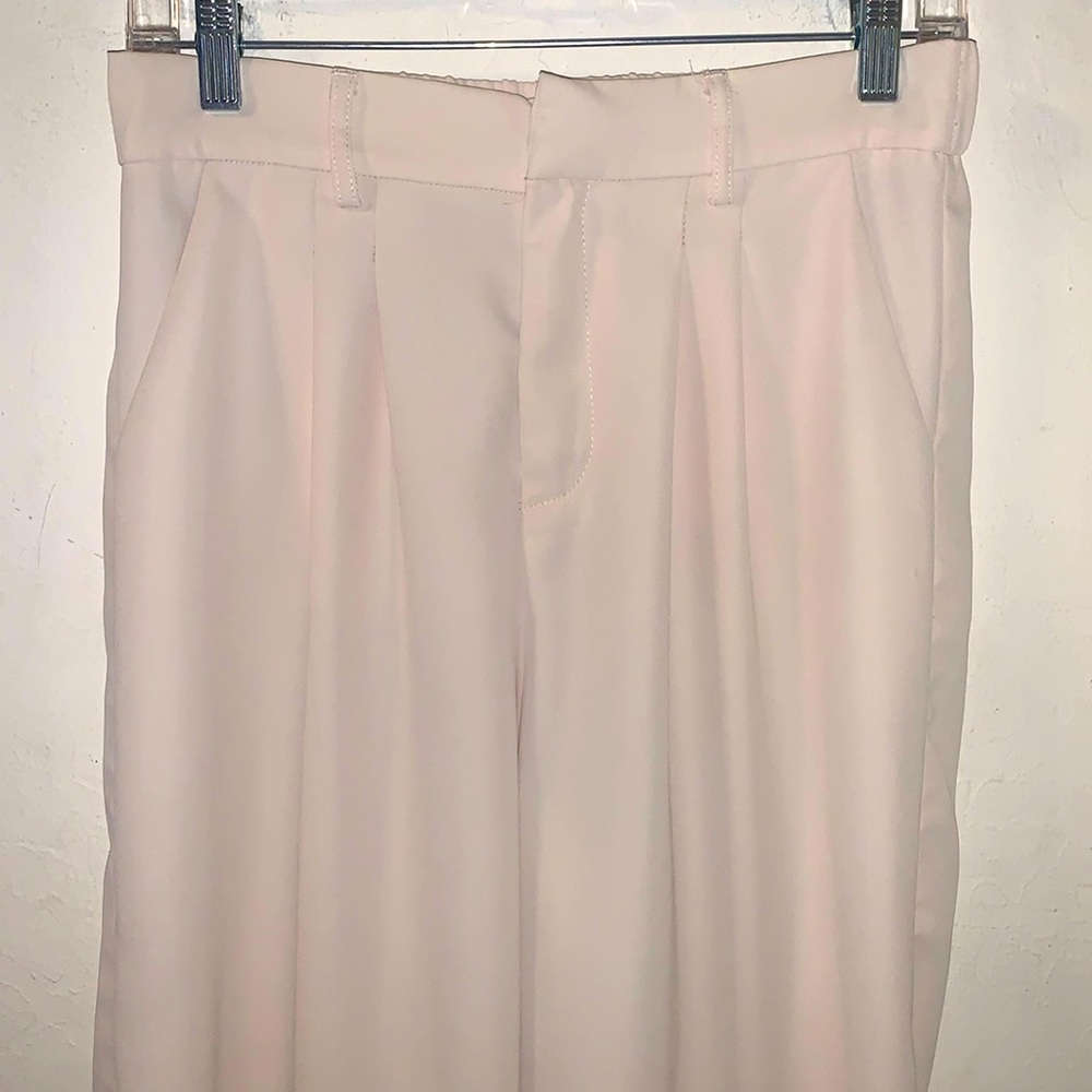 -Women's Unlisted brand beige Trousers -Medium